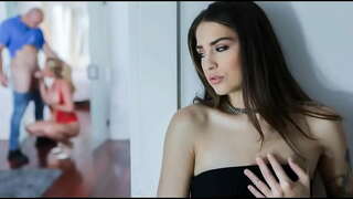 ���ीलफ मदर आय वुड लाइक गुपचूप तिच्या मुलीच्या BF