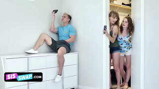 Siswap - Lusty Stepsisters Трик Тэдний Том Stepbros Зөндөө Тэднийг Буйдан Дээр
