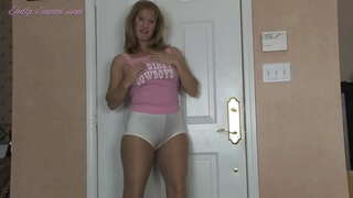 Perfekta matura masturbates