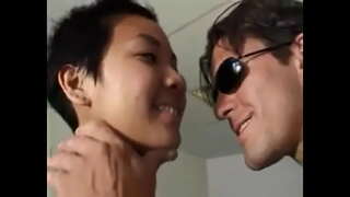 Симпатичная Филиппинка, Подвергшаяся Жестокому мөрәҗәгате Ягыннан Егет-ТТ