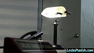 (jenna smykker) Piger I Lesbo Scene Spiller Hårdt Med Sex Dildoer film-23