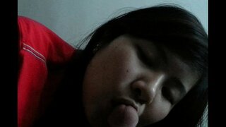 Ҳам осие мебошад любительская шлюха мекунад хардкор ангуштони худ