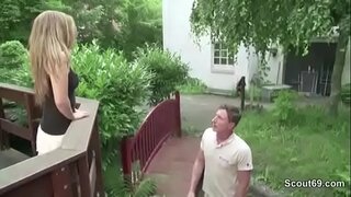 ���ੋਟੇ ਨਿਰਬਲ ਨੌਜਵਾਨ fucked ਕੇ ਮਕਾਨ ਹੈ, ਕਿਉਕਿ ਦੇ ਕਰਜ਼ 