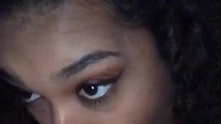 ���ෙම්වතිය ගනී සුදු ලොකු ඩික් &amp;amp; SLURPS ඔහු බිම