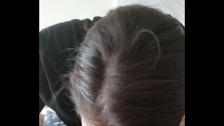 Любительская хатыны минет глотает