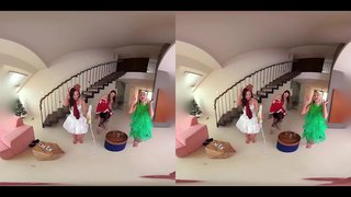 Трахни өч кайнар красоток инде бушлай тулы рождественском тәҗрибәсе!