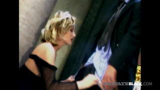 Orgies, विशाल ठेऊन कोंबडा, interracial इच्छा... सुंदर तरूणी काळा, Bettina &amp;amp; गरम सोनेरी, Jessica मिळू शकते त्यांच्या pink pussies &amp;amp; उबदार तोंड कोंबडा चोंदलेले! पूर्ण झटका &amp;amp; 1000s येथे अधिक PrivateBlack.com!