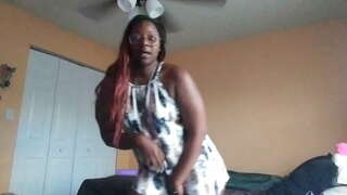 ���ొత్త బొమ్మ ప్రయత్నించినందుకు